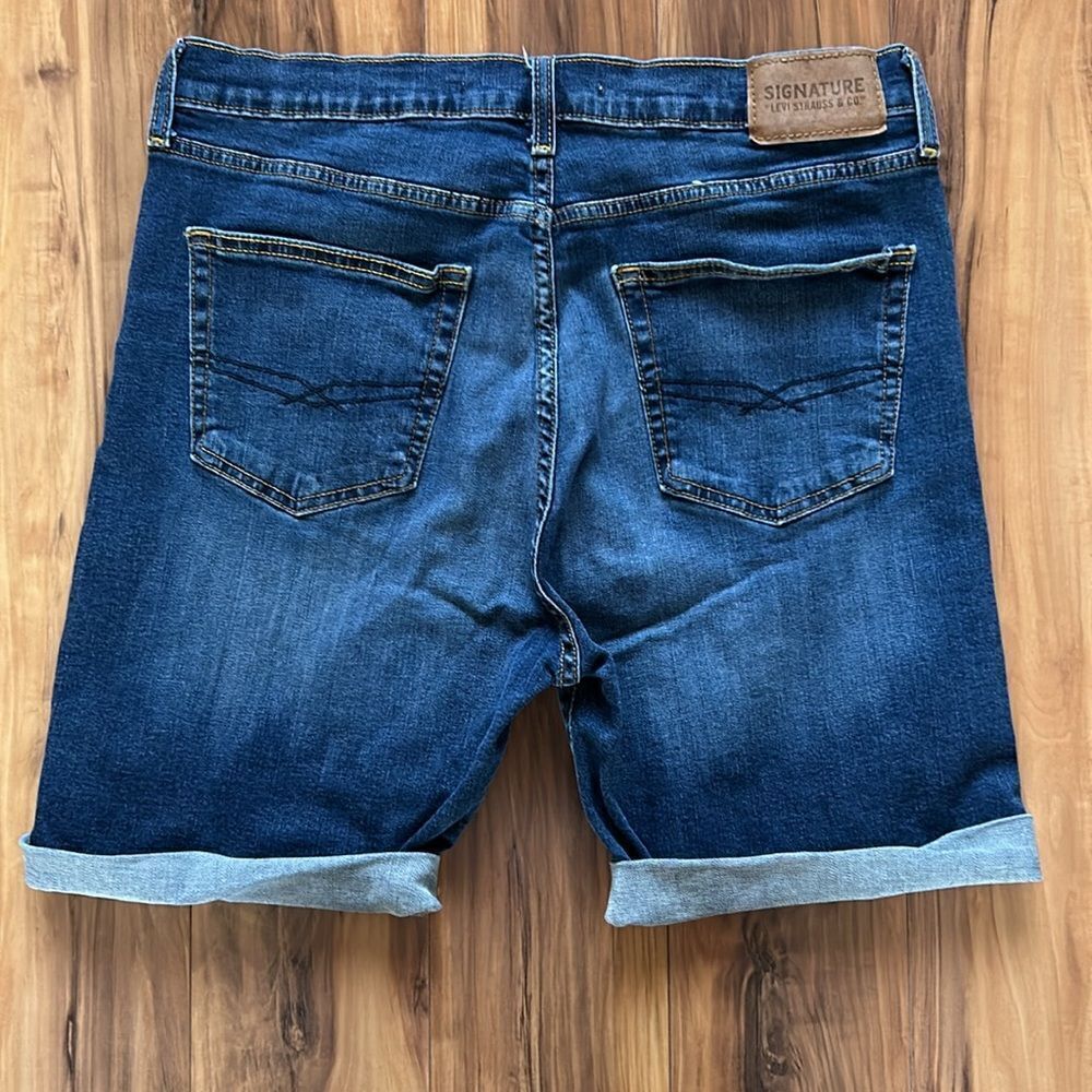 Levi’s Signature Jean Shorts - Picture 8 of 8